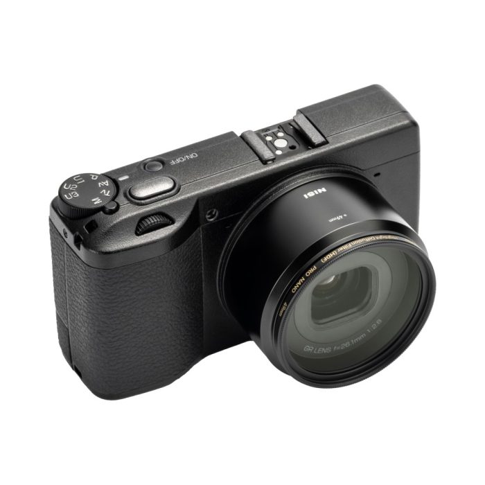 Ricoh GR III X con adattatore PR-12 e filtro da 49mm